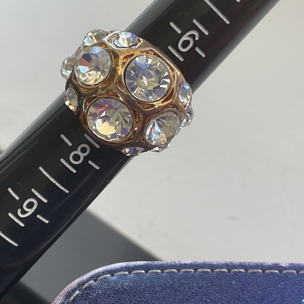 Fashion ring cluster crystals adjustable copper tone setting size 7-8